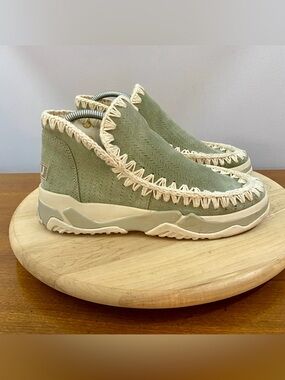 Mou Eskimo Sneaker Boots Sage Green Sheepskin Wool Crochet Stitching Womens US 9